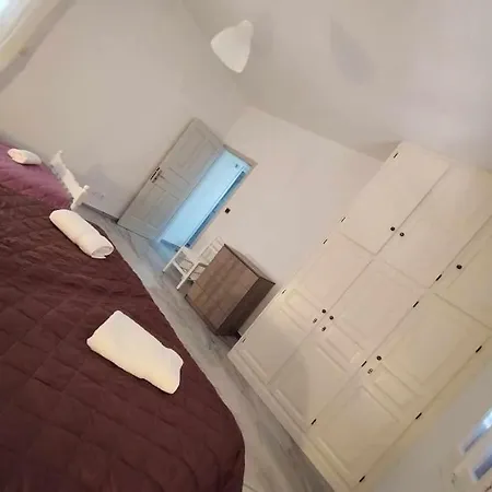 Beachfront Gia Paros Дом отдыха *