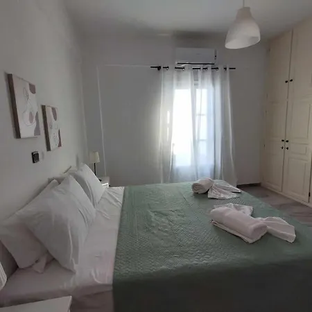 Beachfront Gia Paros 펜션 흐리시 악티