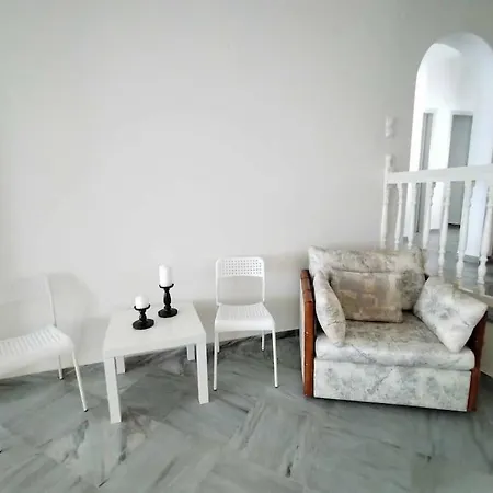 Beachfront Gia Paros Дом отдыха