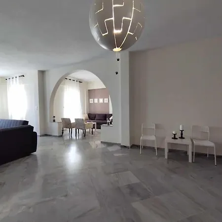 Beachfront Gia Paros Дом отдыха Хриси-Акти