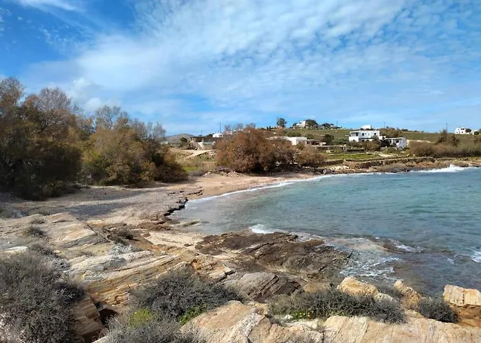 Beachfront Gia Paros