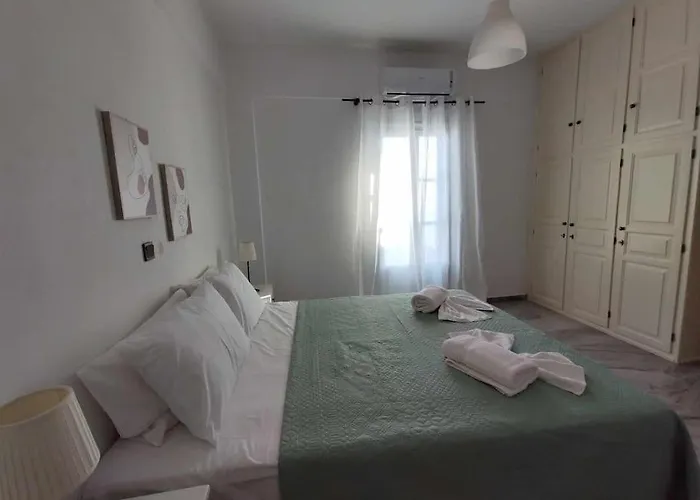 Beachfront Gia Paros Hébergement de vacances Chrisi Akti (Paros)