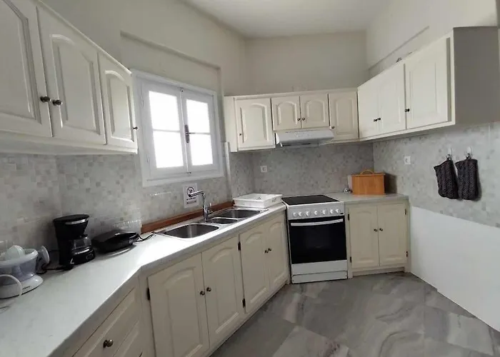 Beachfront Gia Paros *