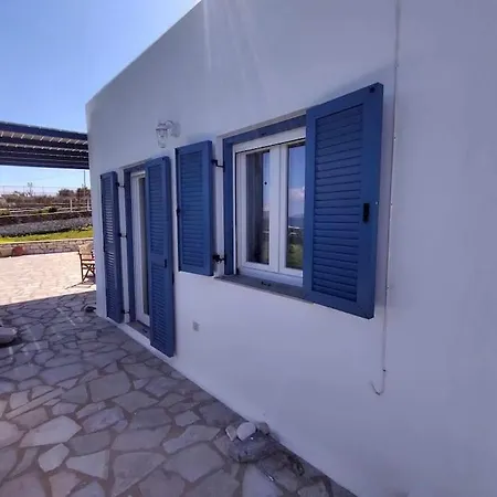 Beachfront Gia Paros Nyaraló *