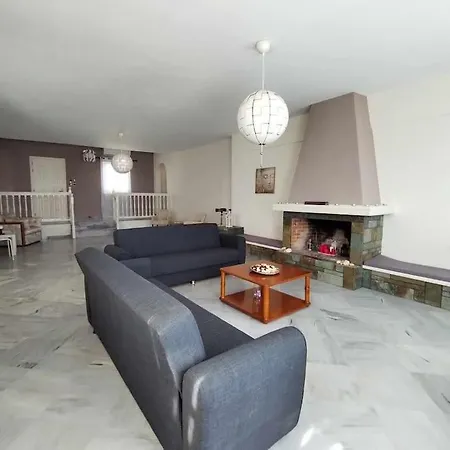 Beachfront Gia Paros Hriszí Aktí