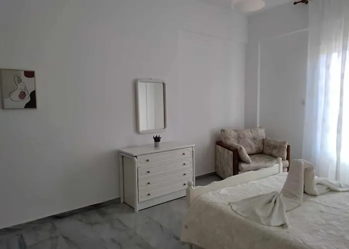 Semesterbostad Beachfront Gia Paros