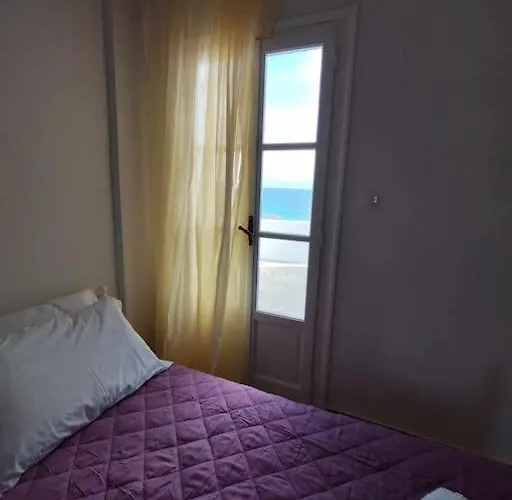 Beachfront Gia Paros Semesterbostad *