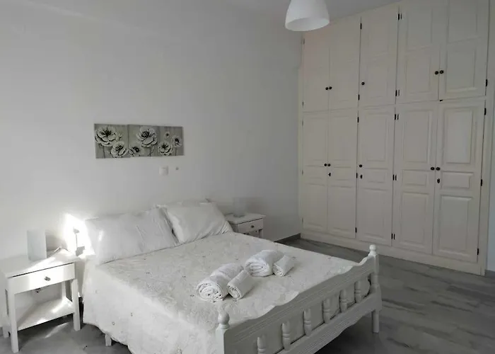 Semesterbostad Beachfront Gia Paros