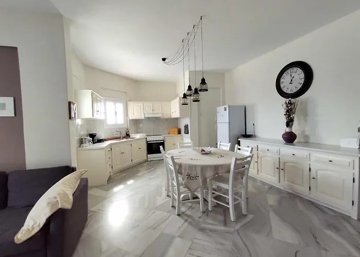 Casa de Férias Beachfront Gia Paros Chrisi Akti (Paros)